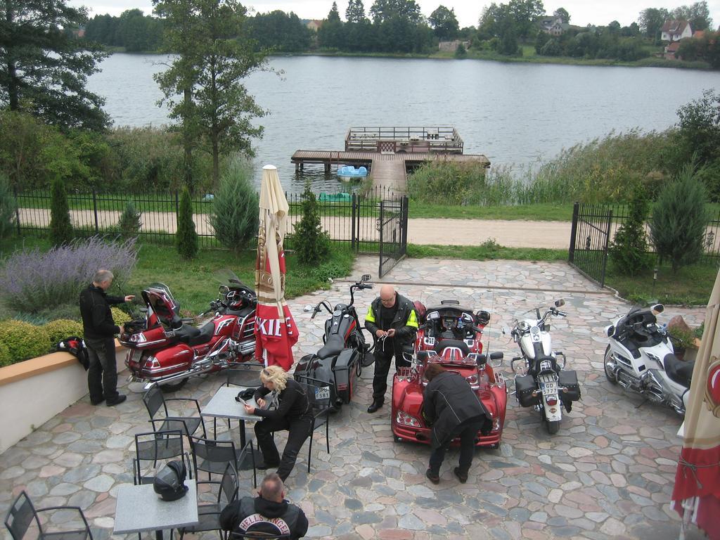 Gosciniec Rycerski Bed & Breakfast Папротки Екстериор снимка