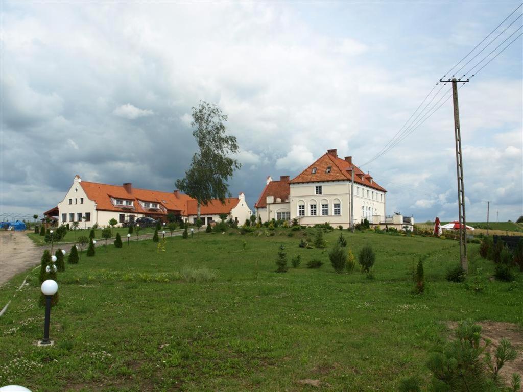 Gosciniec Rycerski Bed & Breakfast Папротки Екстериор снимка